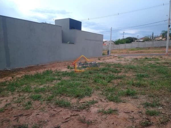 Lote/Terreno em Mogi Mirim - Jardim Brasília