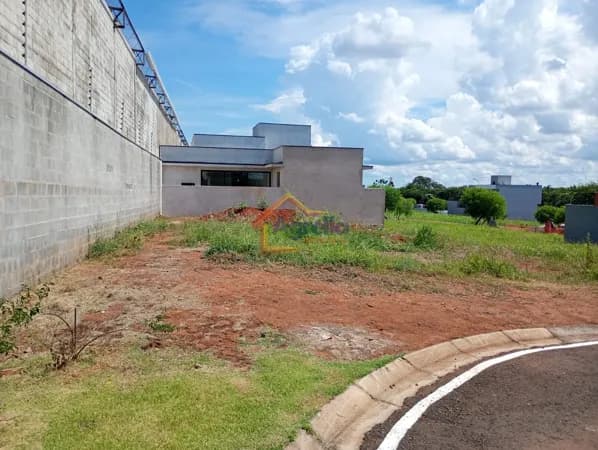 TERRENO À VENDA NO CONDOMÍNIO RESERVA DO LAGO – MOGI GUAÇU/SP