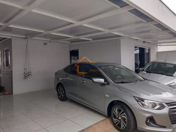 Casa em Mogi Mirim - Aterrado
