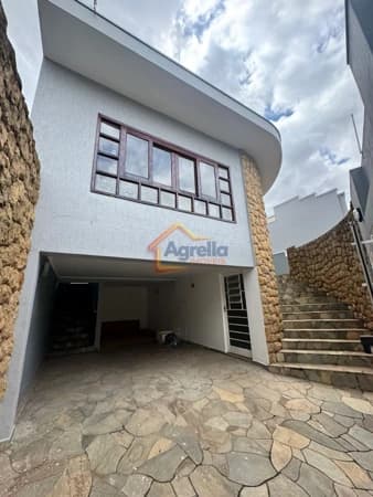 Casa em Mogi Guaçu - VILA PINHEIROS