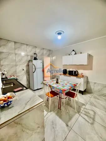 CASA TÉRREA COM SUÍTE À VENDA NO JARDIM SUÉCIA - MOGI GUAÇU/SP