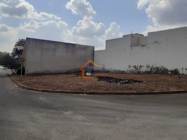 Lote/Terreno em Mogi Guaçu - SANTA CRUZ