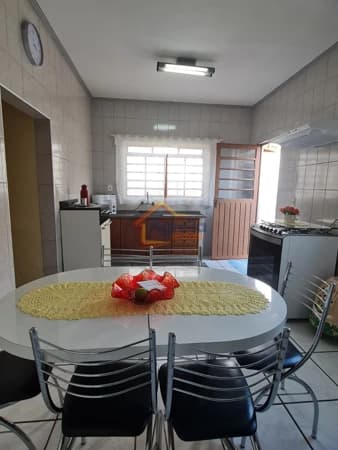 Casa em Mogi Guaçu - Parque Cidade Nova