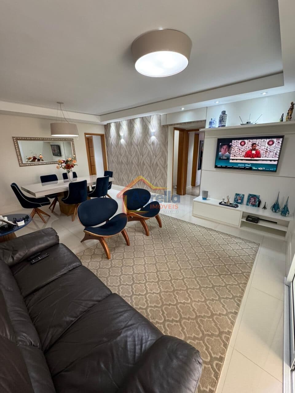APARTAMENTO À VENDA COM 3 DORMITÓRIOS, SUÍTE, CLOSET, VARANDA GOURMET E CONDOMÍNIO COM PISCINA E LAZER