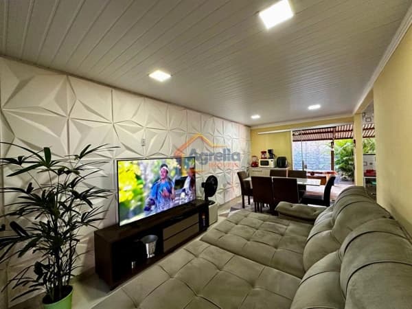 Casa em Mogi Mirim - Residencial Floresta