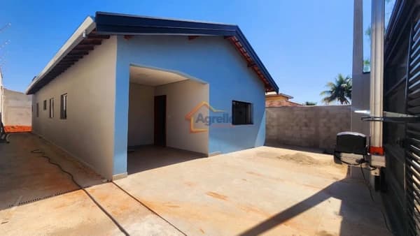 Casa em Mogi Mirim - Jardim Silvania