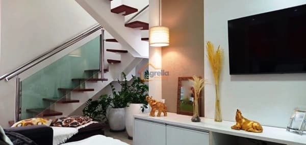 Casa de Condomínio em Mogi Mirim - Jardim Scomparim