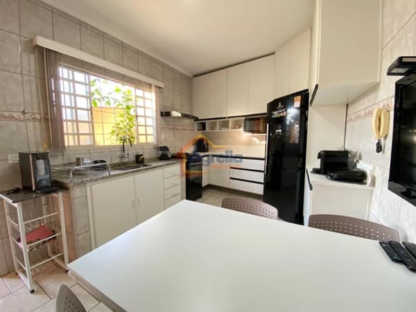 Casa em Mogi Mirim - Centro