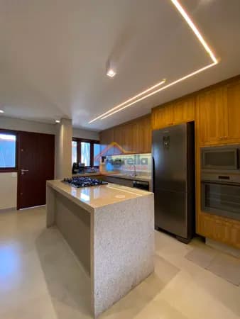 CASA TODA PLANEJADA E ÁREA LAZER COM CHURRASQUEIRA À VENDA EM MOGI MIRIM/SP