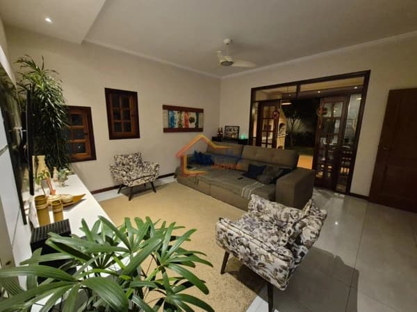 Casa em Mogi Guaçu - Jardim Jacira