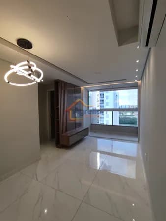 APARTAMENTO À VENDA COM 2 DORMITÓRIOS, SUÍTE, VARANDA, PLANEJADOS, CONDOMÍNIO COM LAZER COMPLETO E SEGURANÇA 24H