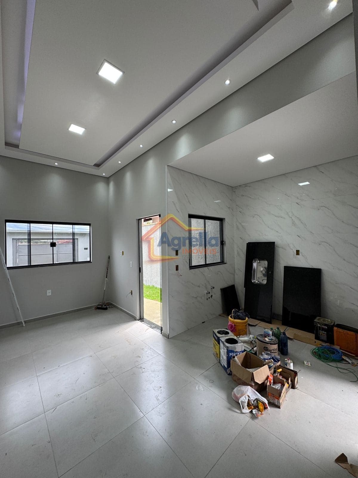 CASA À VENDA NO JD BANDEIRANTES EM MOGI GUAÇU/SP