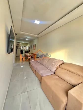 CASA COM PISCINA À VENDA NO JARDIM SUÉCIA - MOGI GUAÇU/SP