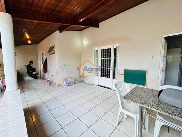 Casa em Mogi Mirim - Jardim Flamboyant