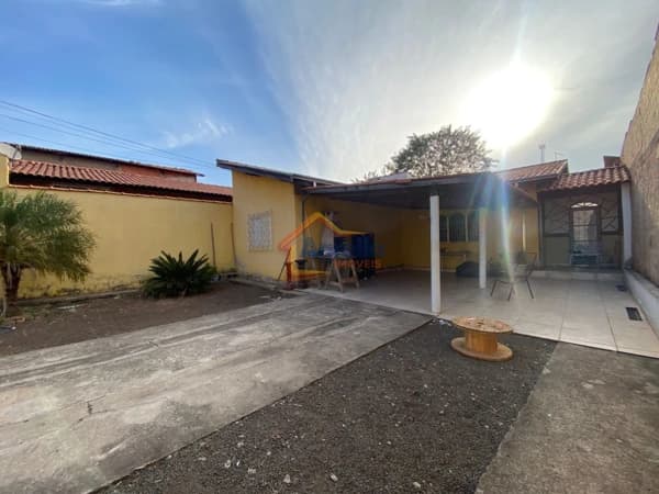 Casa em Mogi Mirim - Vila Santa Luzia