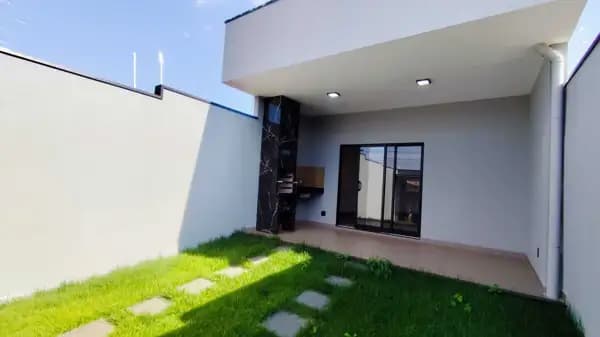 CASA À VENDA NO JARDIM ITACOLOMY EM MOGI GUAÇU/SP