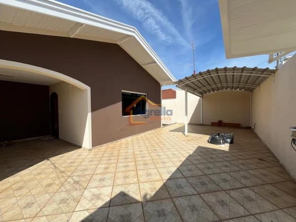 Casa em Mogi Guaçu - Jardim Santa Maria II
