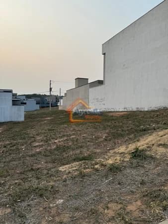 Terreno em Condomínio Santa Mônica III em Mogi Guaçu.