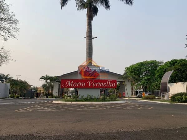 Terreno à venda no CONDOMÍNIO MORRO VERMELHO em Mogi Mirim
