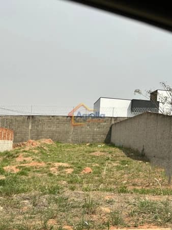 Lote/Terreno em Mogi Mirim - Parque Real