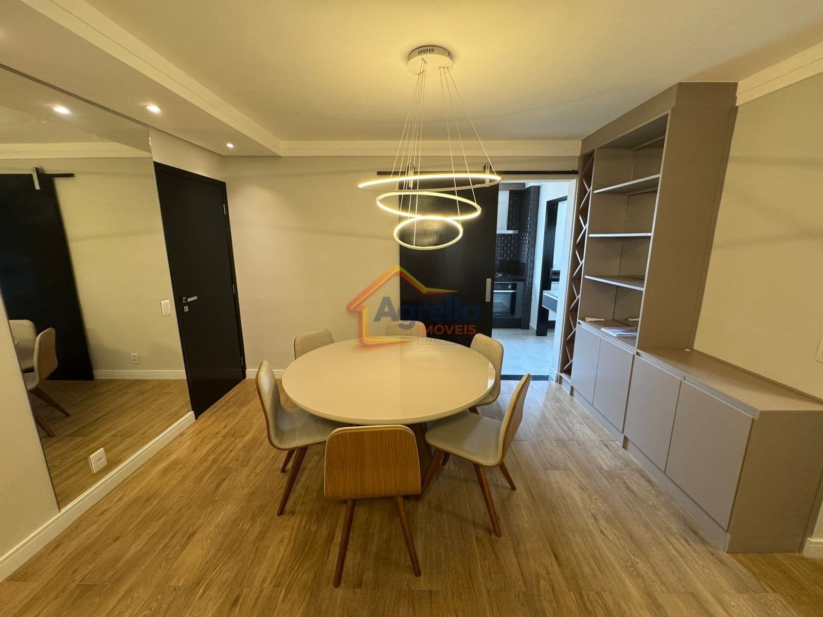 APARTAMENTO TODO PLANEJADO COM FINO ACAMENTO À VENDA NO ILHAS DO BRASIL - MOGI MIRIM/SP