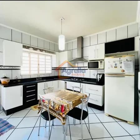CASA COM ÁREA DE LAZER À VENDA NO JARDIM SILVÂNIA - MOGI MIRIM/SP