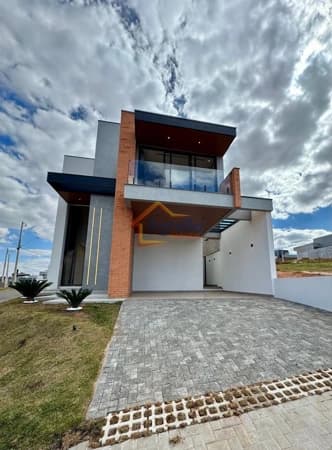 Casa de Condomínio em Mogi Mirim - Morro Vermelho