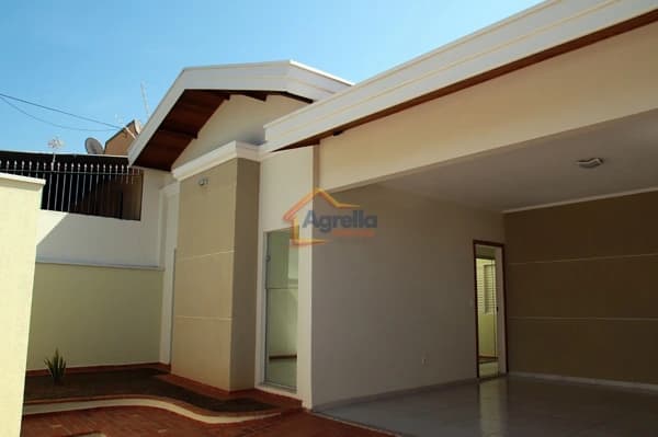 Casa em Mogi Mirim - Jardim Santa Cruz