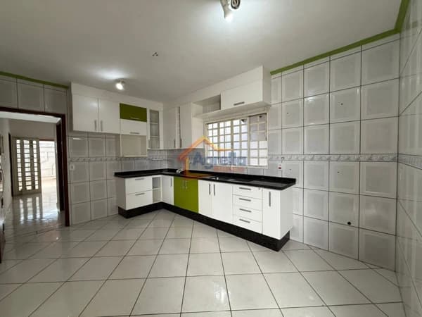 Casa de Condomínio em Mogi Mirim - Condomínio Santa Mônica
