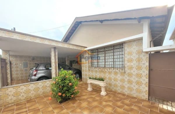 Casa em Mogi Mirim - JARDIM SAÚDE