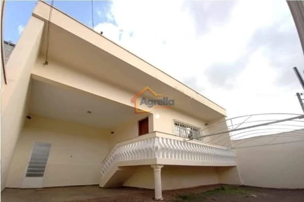 Casa em Mogi Mirim - Jardim Califórnia