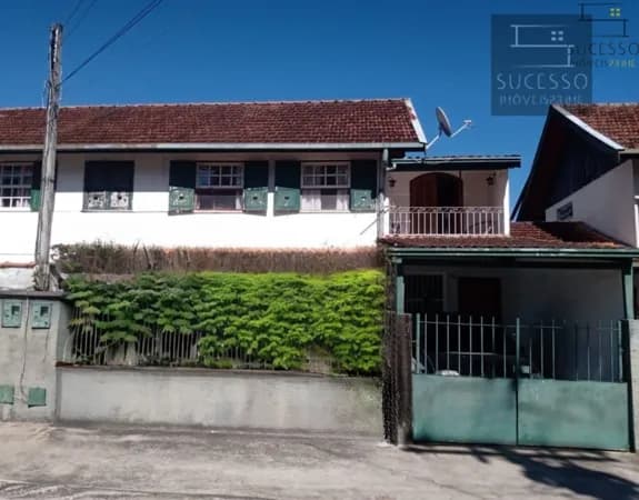Casa Duplex à venda em Nova Suíça