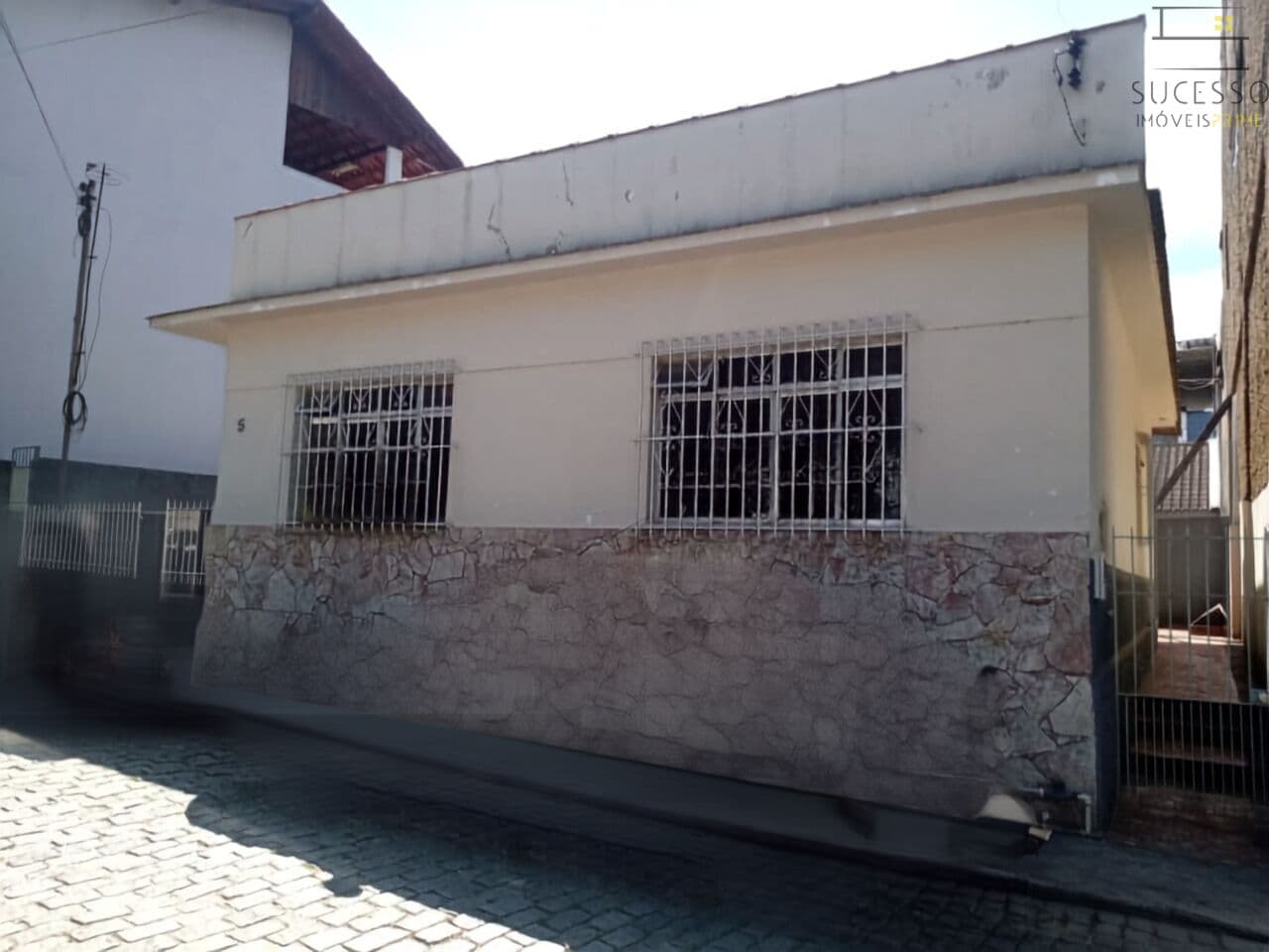Excelente Casa à Venda com a localização Privilegiada em Conselheiro Paulino