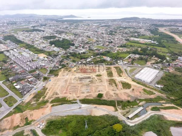 Terreno em Condomínio Portal do Cambirela: Seu Futuro Começa no Aririú, Palhoça