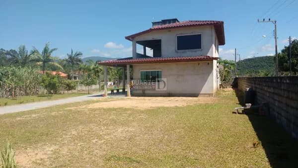 Casa em Passagem do Maciambú, Palhoça/SC