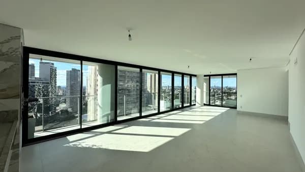 Apartamento Alto Padrão 190 m² Marista