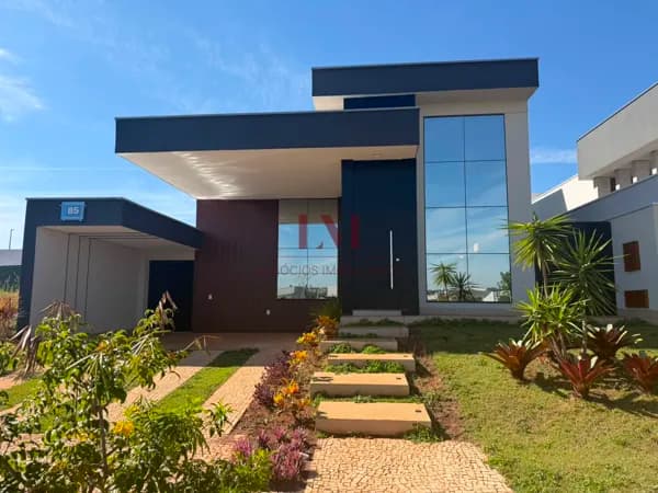 Casa em Condomínio Tamboré