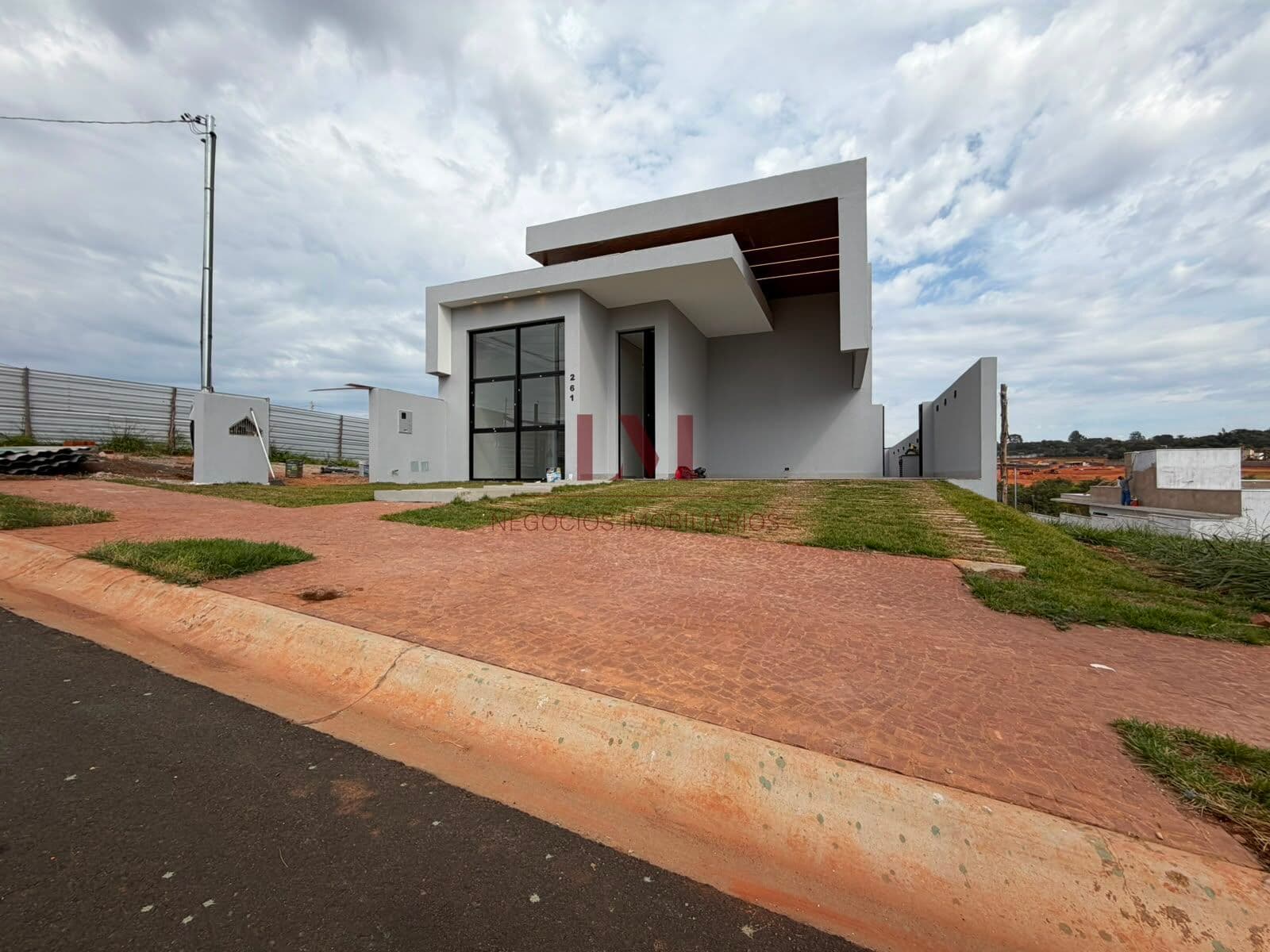Casa de Condomínio em Uberlândia - Loteamento Portal do Vale II