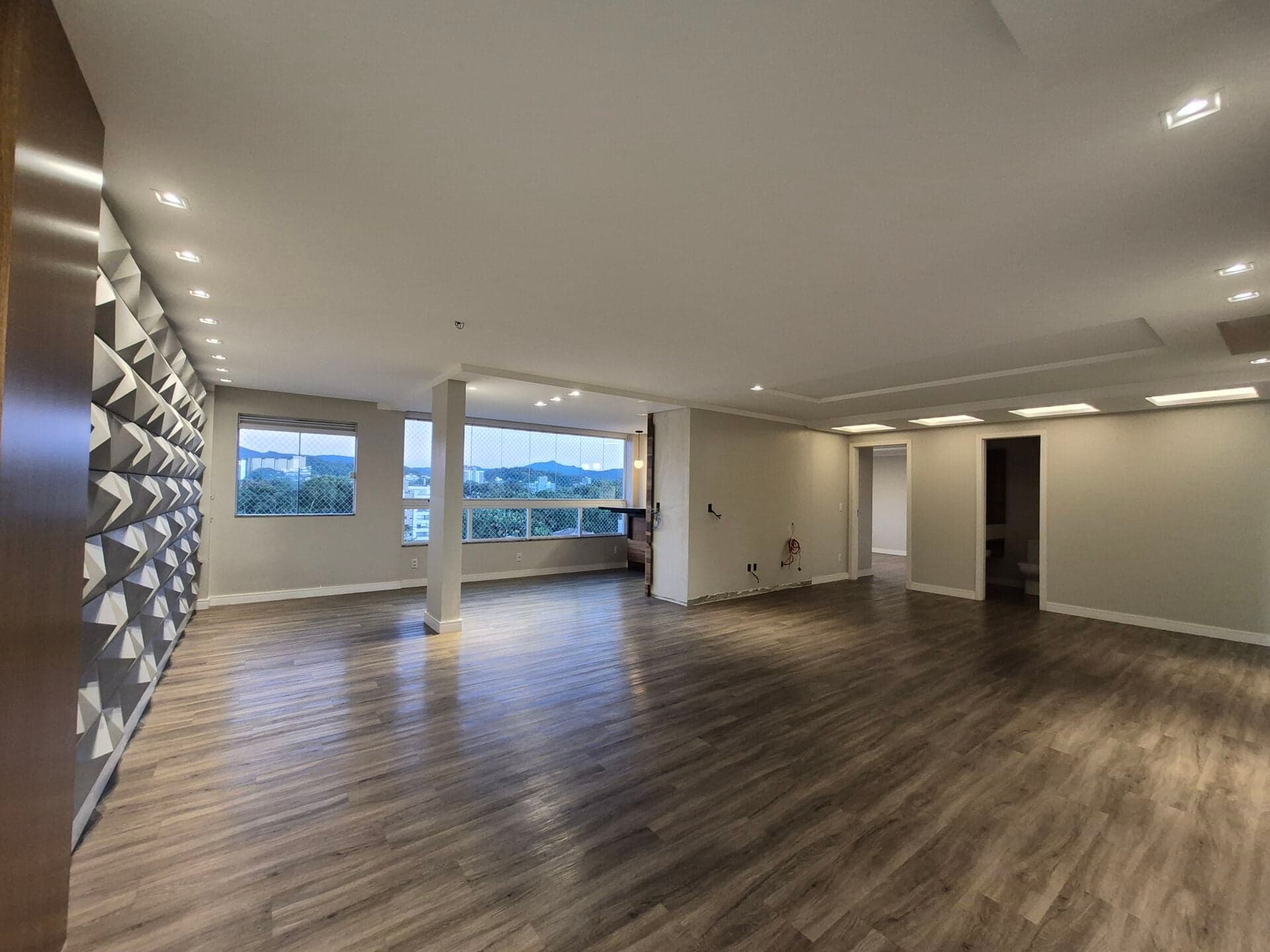 Apartamento amplo com 3 quartos em Salto Weissbach, Blumenau/SC