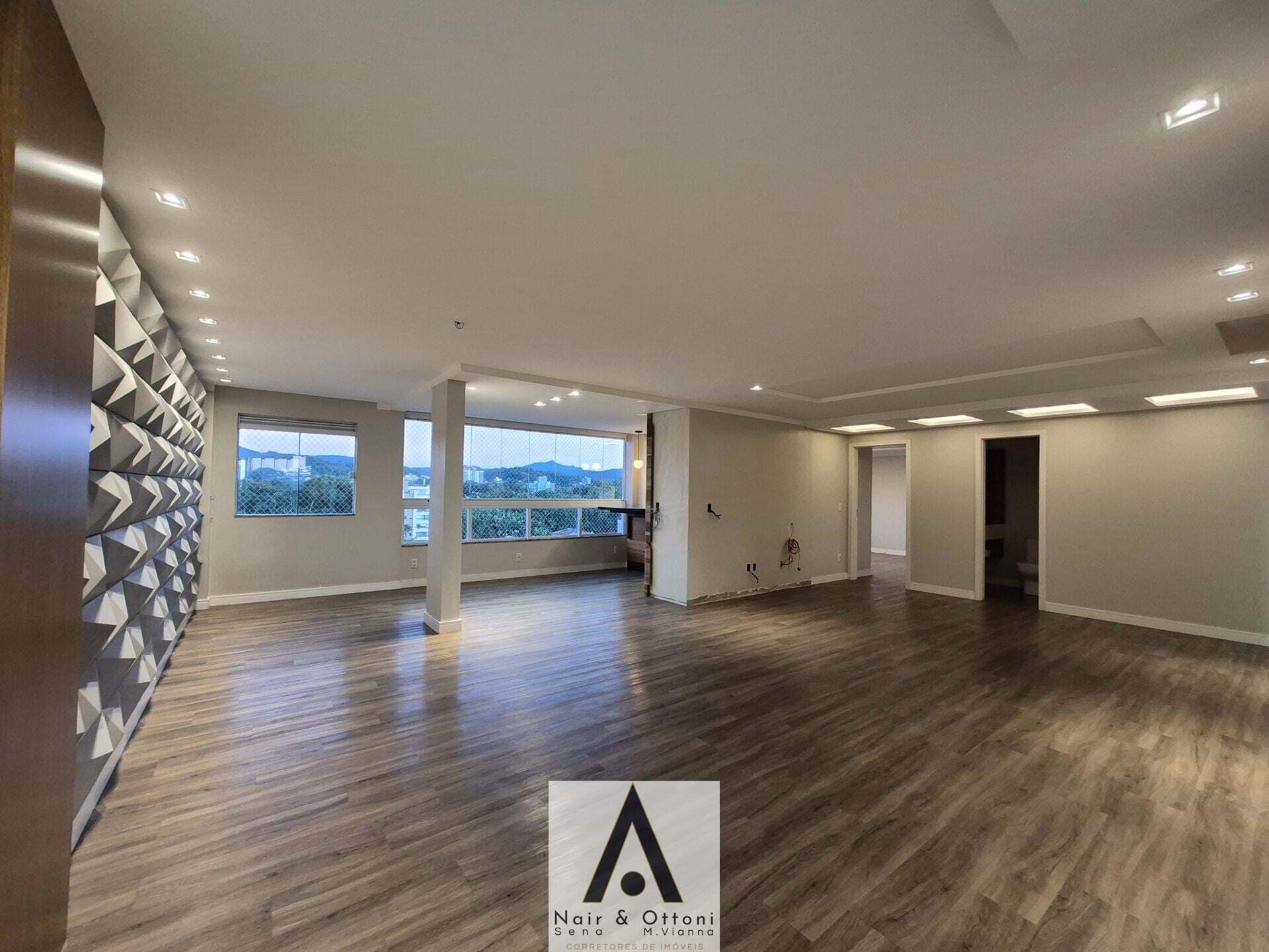 Apartamento amplo com 3 quartos em Salto Weissbach, Blumenau/SC