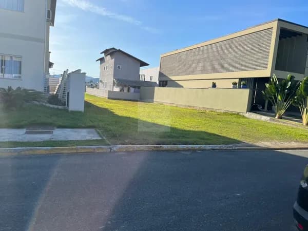 Lote/Terreno em Camboriú - Santa Regina