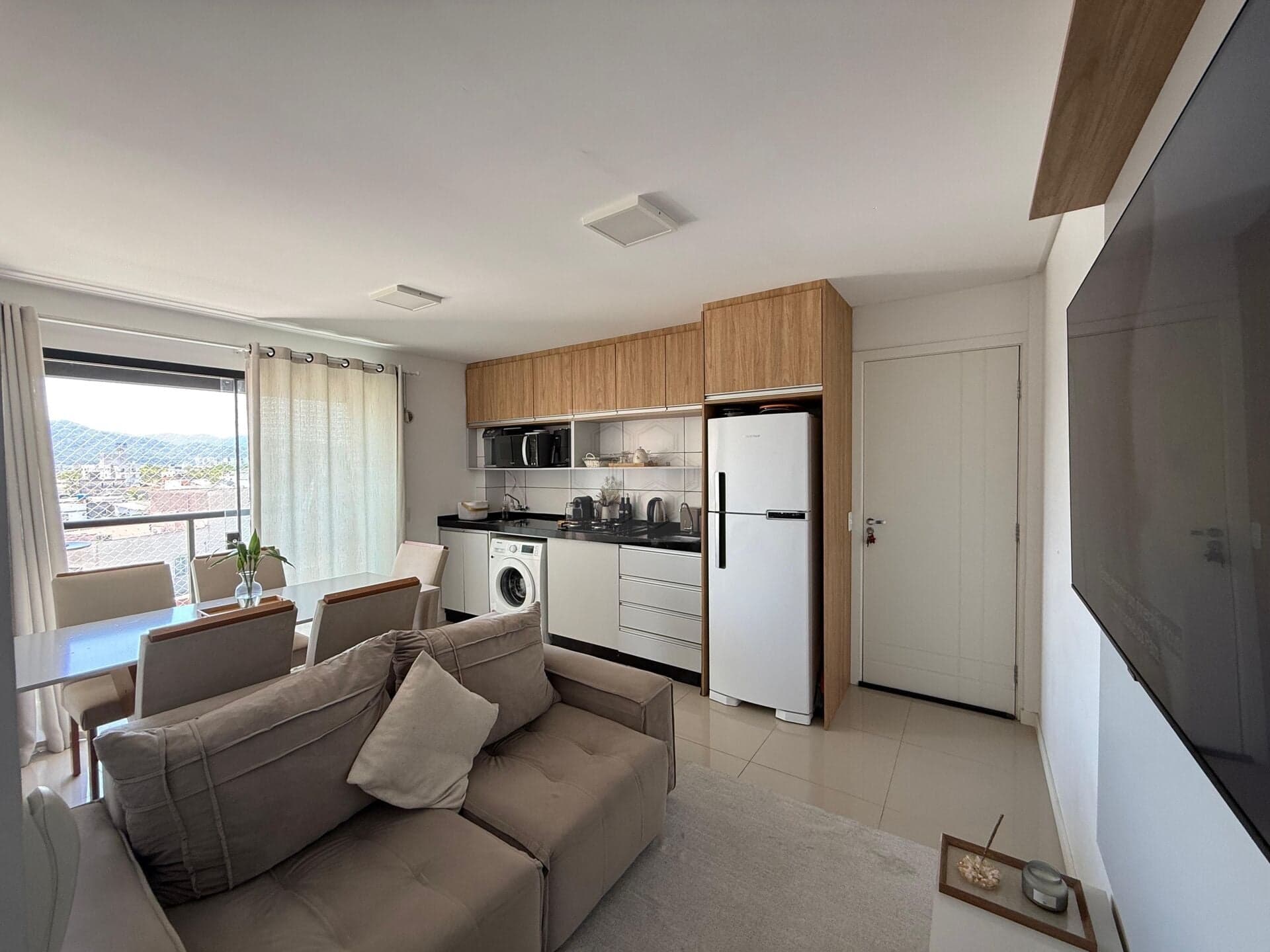 Apartamento 2 Quartos Jardim Iate Clube Balneário Camboriú