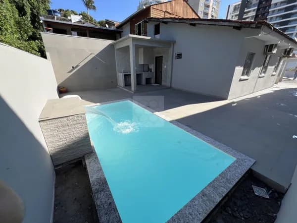 Casa em Camboriú - São Francisco de Assis