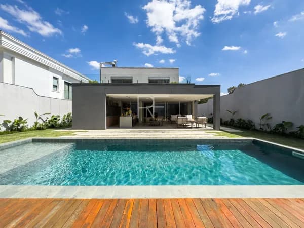 Casa de Condomínio em Barueri - Alphaville Residencial Um