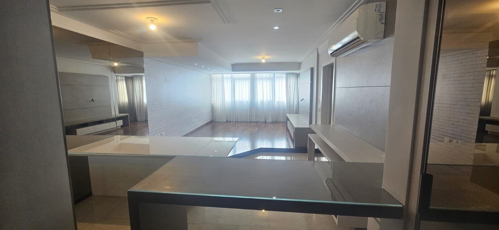 Apartamento em Agronômica, Florianópolis/SC