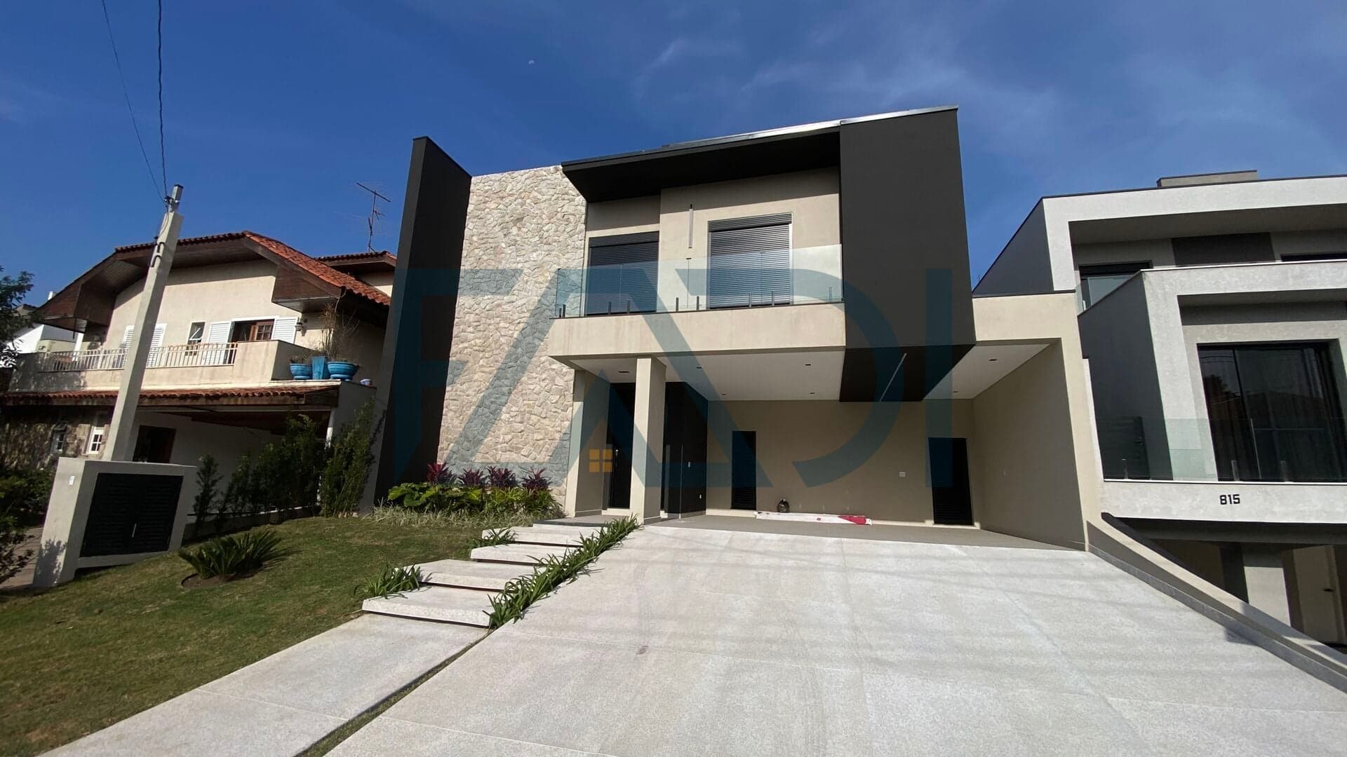 Residencial 6 - Alphaville/SP - R$ 4.500.000,00