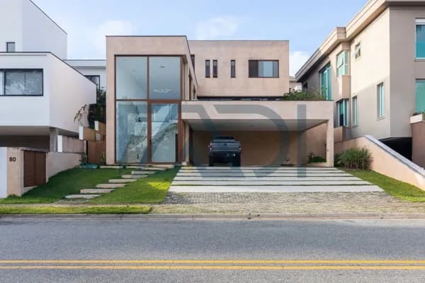 Tamboré 10 - Alphaville/SP - R$ 7.500.000,00