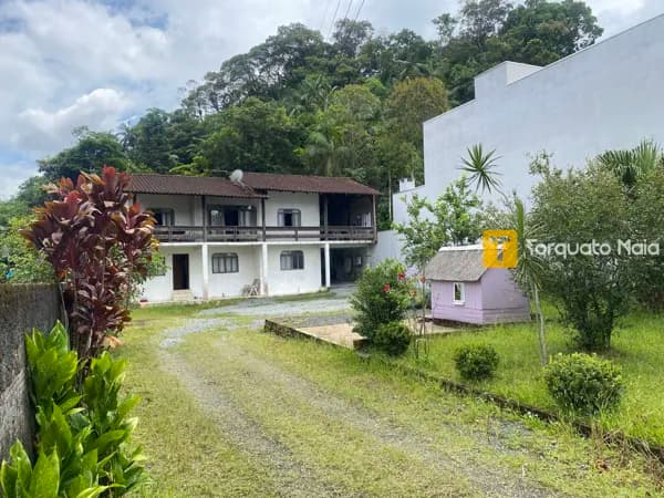 Terreno/Casa Amplo 704 m² com Valor Imperdível!