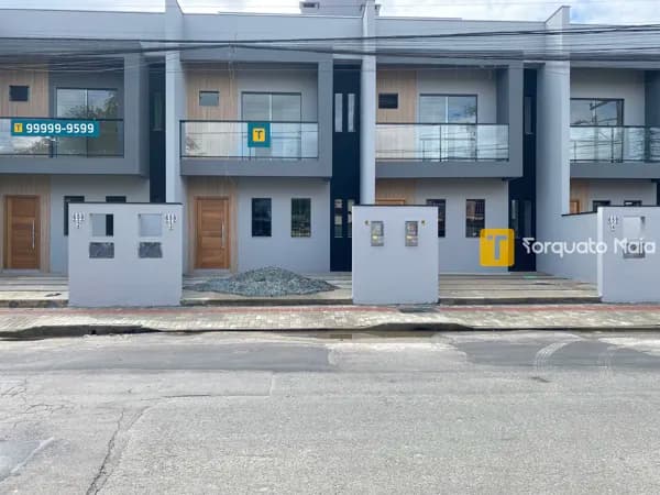 Geminado Moderno e Espaçoso no Coração do Bairro Costa e Silva