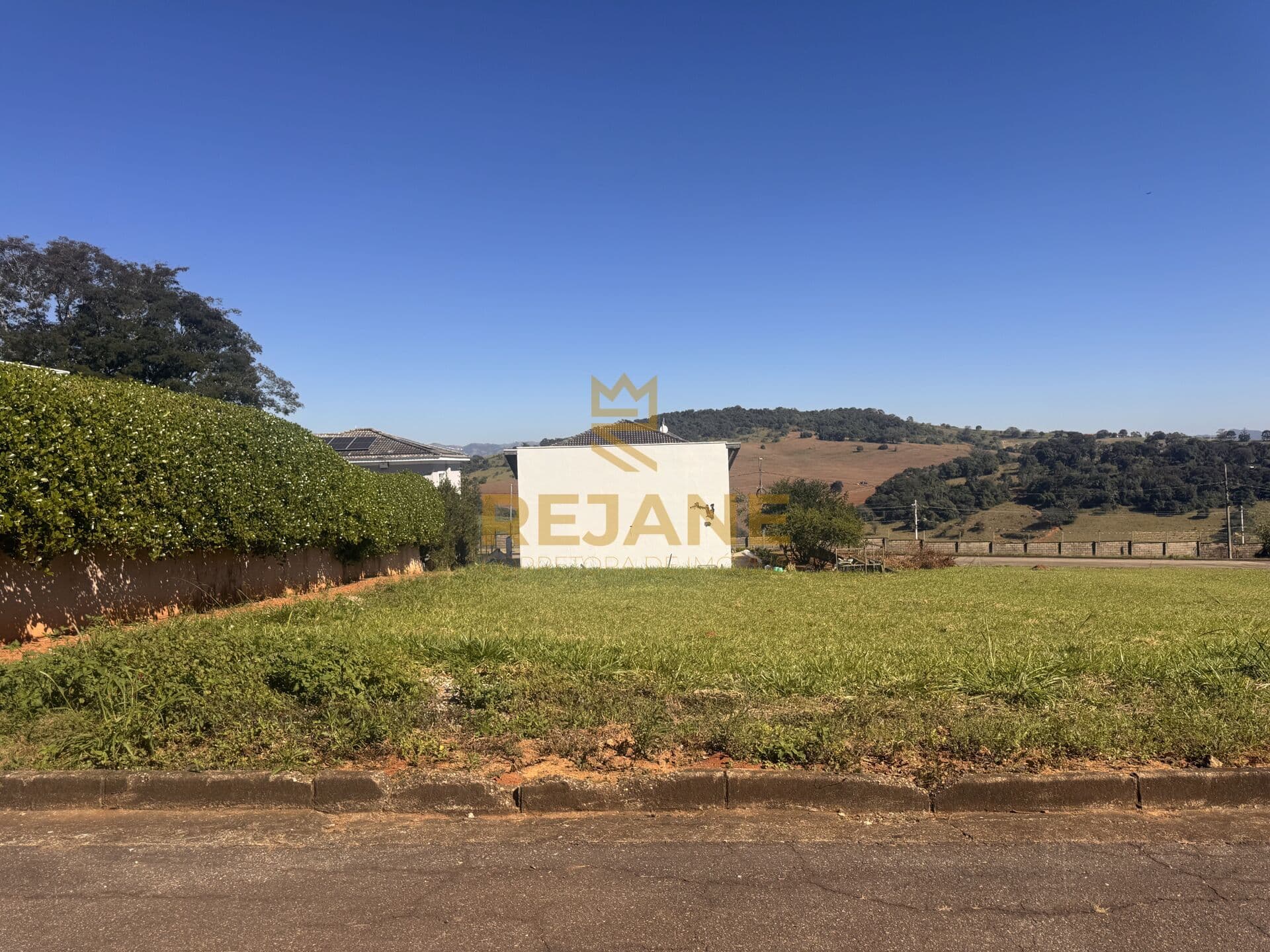 Terreno em Condomínio em Gran Royalle - Pouso Alegre, Pouso Alegre/MG